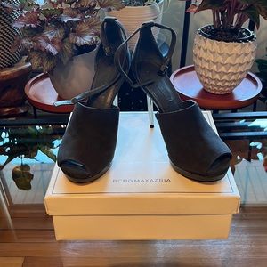 Gently warn 4” ankle strap heels!